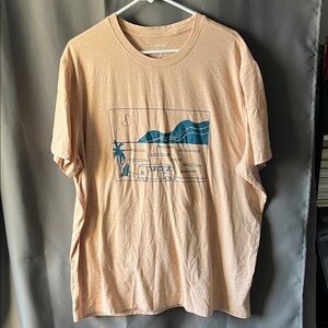 Sonoma Peach Graphic Tee with Blue Design